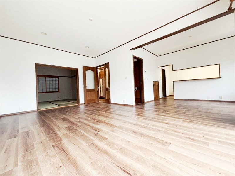 拡大写真:久出ヶ谷町戸建 1階1の居間