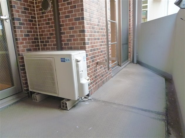 拡大写真:アーバネックス元町通 12階1205のバルコニー