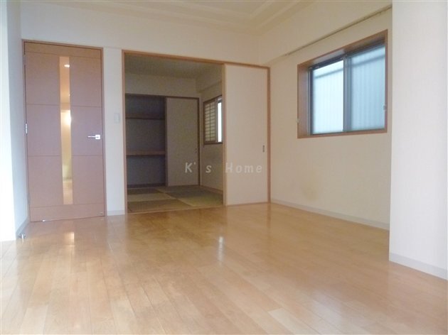 拡大写真:アーバネックス元町通 12階1205の寝室