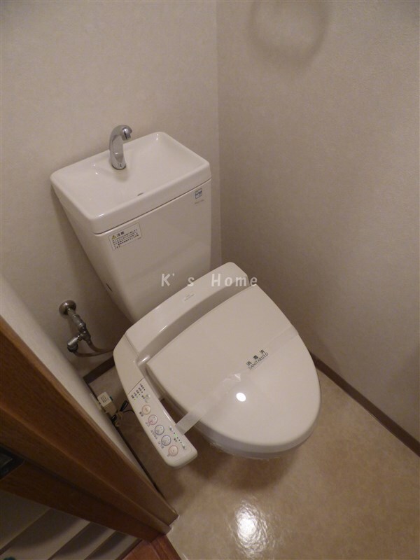 拡大写真:アトリエYAYOI 4階401のトイレ