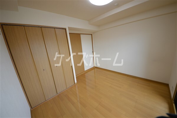 拡大写真:KHKコート板宿 6階607の内装
