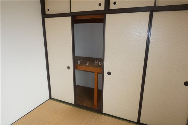 拡大写真:氷室ハイツ 3階305の収納