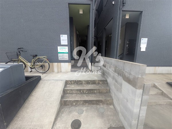 拡大写真:T.A海運町8丁目ⅢA棟 2階203のエントランス