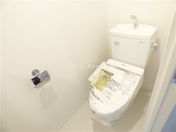 拡大写真:セレニテ神戸元町 3階309のトイレ