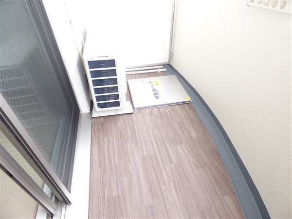 拡大写真:セレニテ神戸元町 7階702のバルコニー