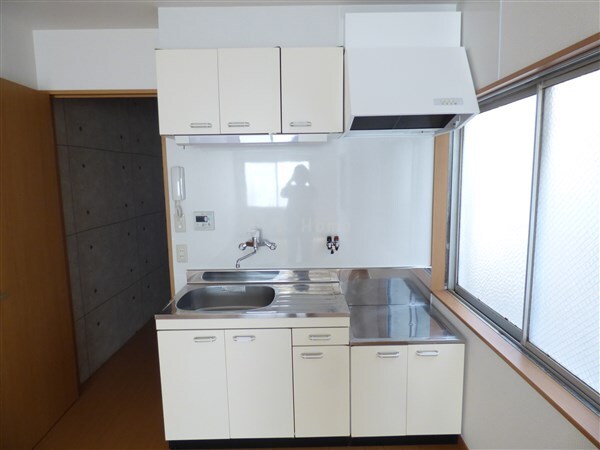 拡大写真:タカラ荘マンション 1階101のキッチン