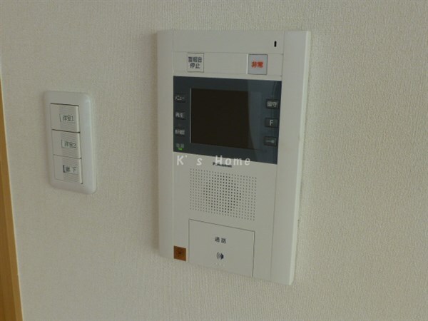 拡大写真:パークハウス磯上 4階402のモニター付きインターフォン