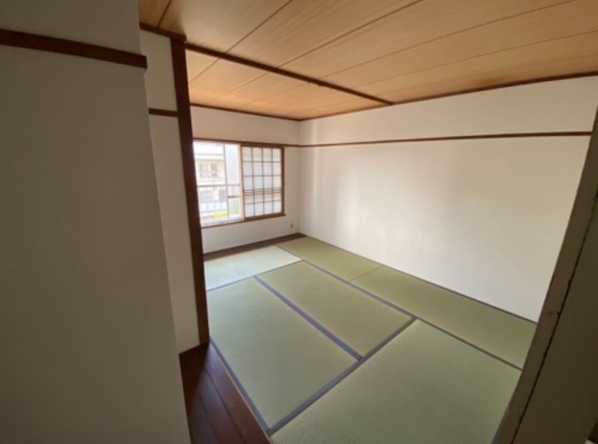 拡大写真:鶴甲コーポ34号館 1階103の和室