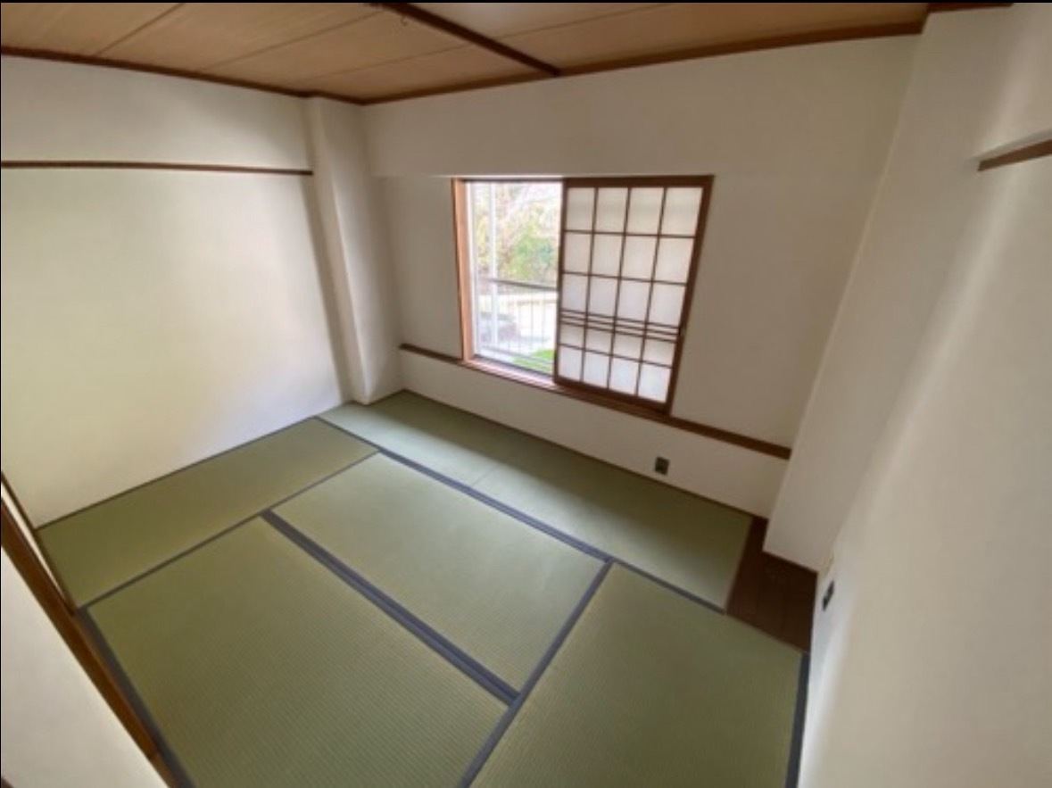 拡大写真:鶴甲コーポ34号館 1階103の和室