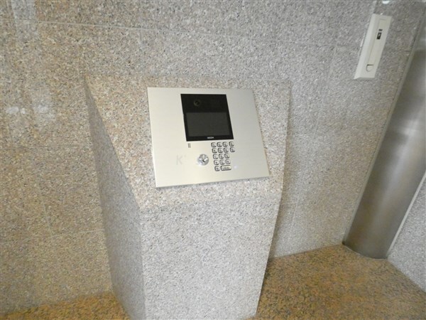 拡大写真:ウォームスヴィル中山手 10階1002のセキュリティ