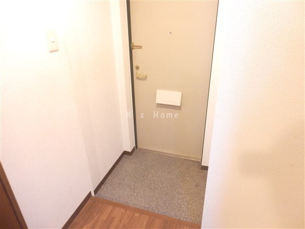 拡大写真:エスリード三宮第3 9階902の玄関