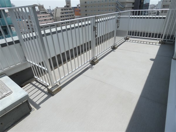 拡大写真:グラージェ三宮 12階1202のバルコニー