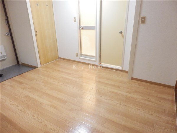 拡大写真:甲南ビル 3階302の居間