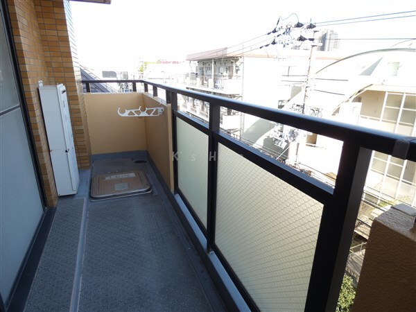拡大写真:グレードタイム六甲 4階401のバルコニー