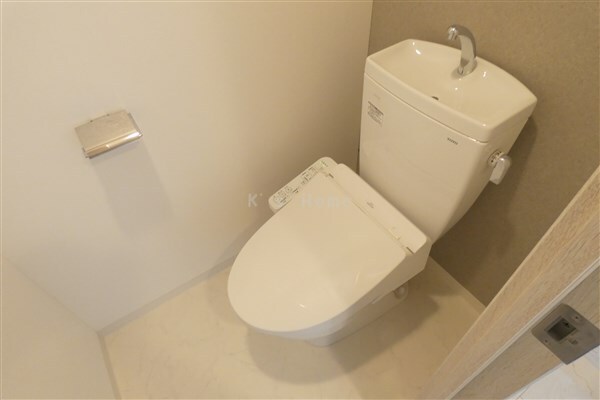 拡大写真:グルーブ神戸元町アリア 6階601のトイレ
