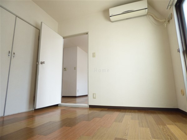 拡大写真:SANKOラフィーネ三宮 9階901の寝室
