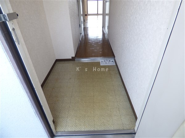 拡大写真:モンテメール六甲 3階303の玄関