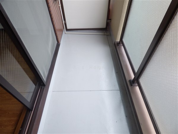 拡大写真:グローリー元町 7階702のバルコニー