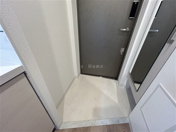 拡大写真:神戸国香通FUTUR 6階610の玄関