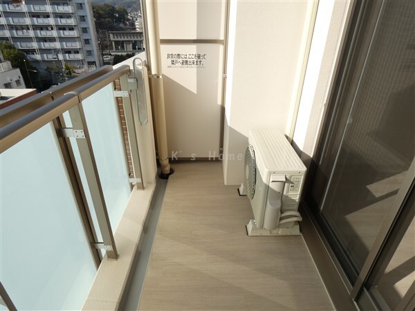 拡大写真:スプランディッド元町山手 3階303のバルコニー