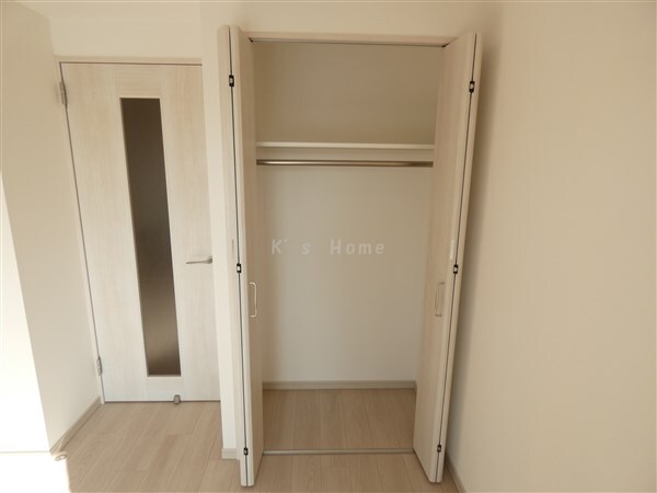 拡大写真:スプランディッド元町山手 3階303の収納