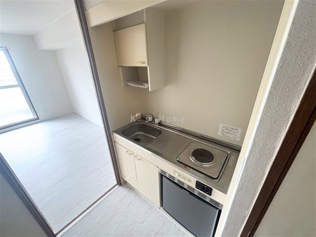 拡大写真:アポロンKOWA 4階401のキッチン