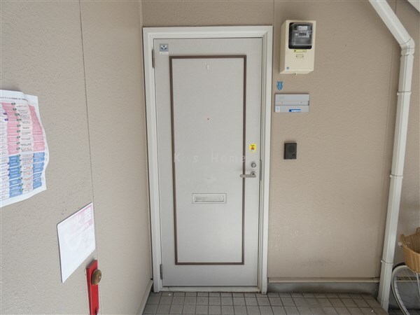 拡大写真:リビング六甲ウエストA 2階203のエントランス