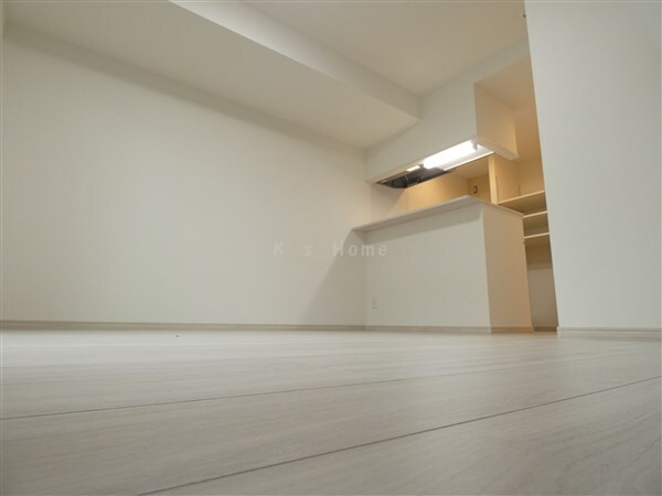 拡大写真:ウェルスクエア神戸住吉 3階307の居間