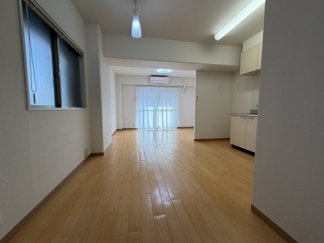 拡大写真:甲南第7兵庫コーポラス 5階502の居間