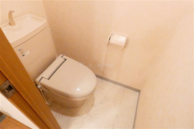 拡大写真:MuMoMi上沢 3階307のトイレ