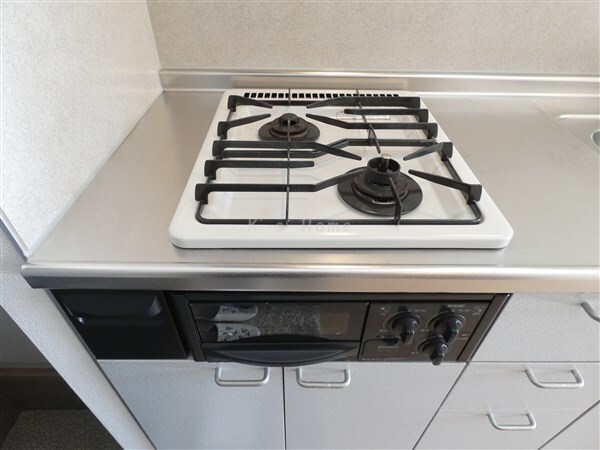 拡大写真:シャーメゾン甲南山手 2階205のキッチン