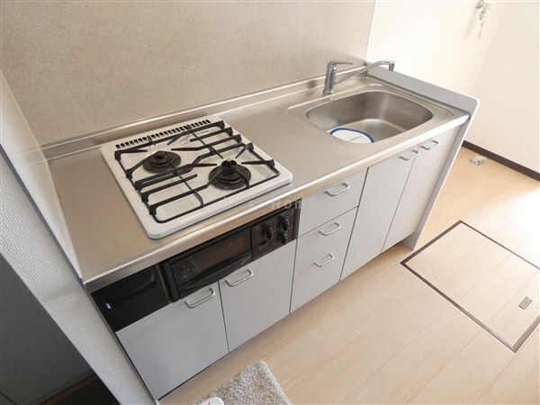 拡大写真:シャーメゾン甲南山手 2階205のキッチン