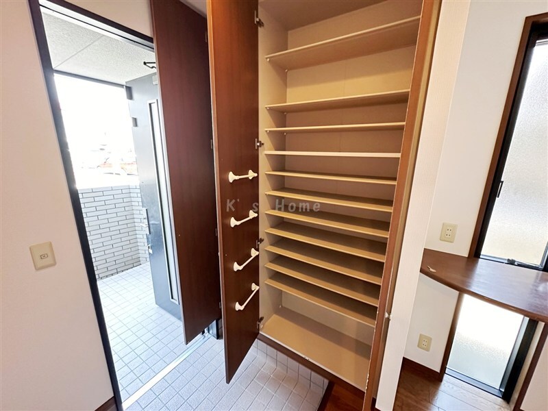 拡大写真:若草町2丁目貸家 1階1の収納