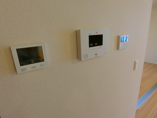 拡大写真:西宮市甲子園七番町 1階104の【スーパー】Corowa(コロワ)甲子園店まで397m
