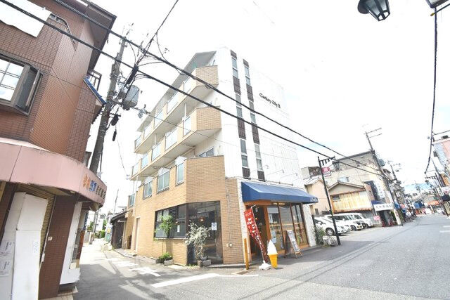 写真：東大阪市小若江１丁目の外観