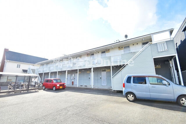 写真:東大阪市若江西新町3丁目の外観