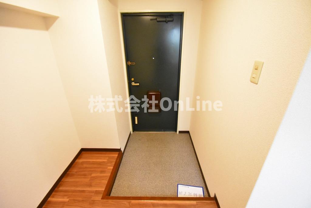 拡大写真:アンリハイツ 3階302の玄関
