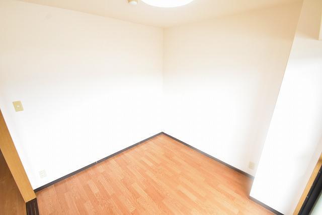 拡大写真:カーサフィオーレ壱番館 3階301の寝室