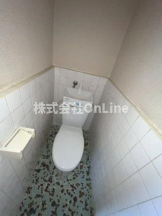 拡大写真:東大阪市吉田6丁目 3階302のトイレ