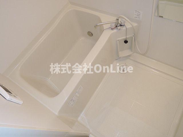 拡大写真:レオネクストエスペランサ 1階111の風呂