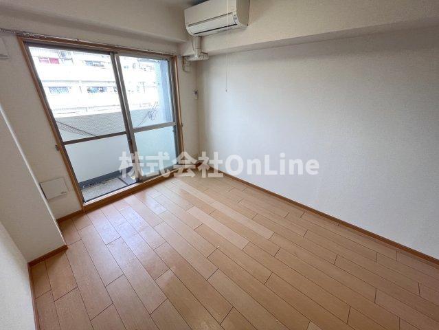 拡大写真:アドニスコート加美 5階503の居間