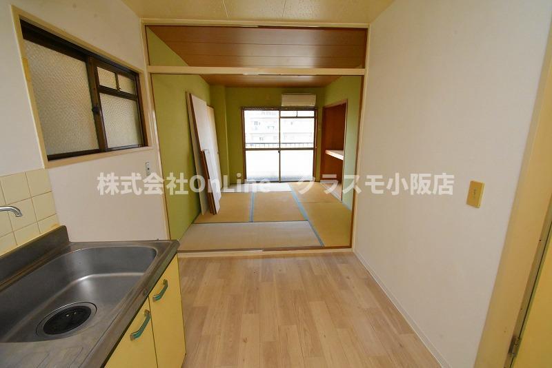 拡大写真:東大阪市菱屋西5丁目 4階401の内装