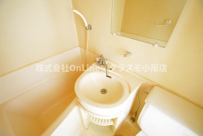 拡大写真:東大阪市菱屋西5丁目 4階401の洗面所