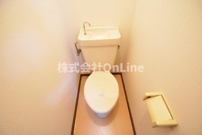 拡大写真:東大阪市長堂3丁目 2階206のトイレ
