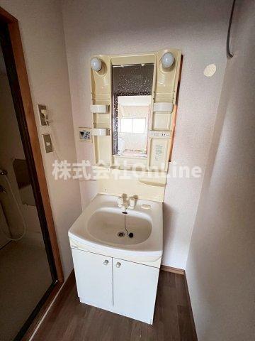 拡大写真:東大阪市吉田6丁目 1階101の洗面所
