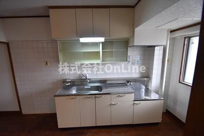 拡大写真:沼卯ハイツ 2階206のキッチン