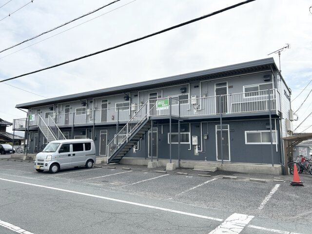 コーポニューライフの外観