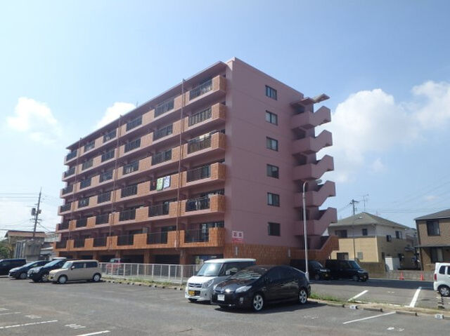 ネクスト倉田 西館の外観