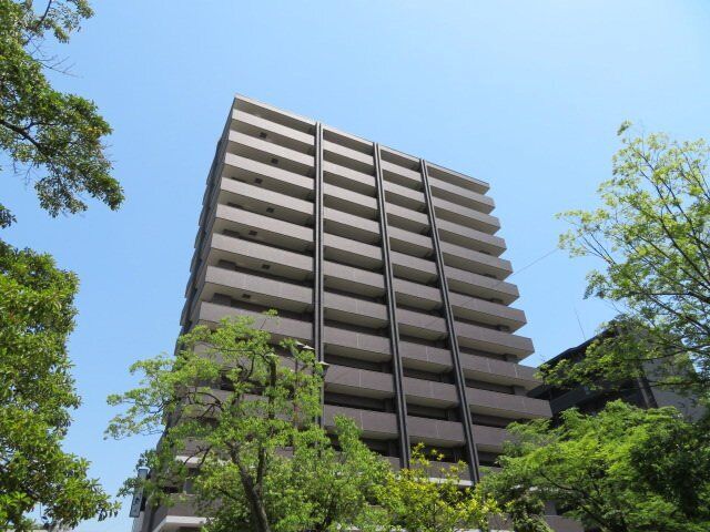アルファステイツ西川緑道公園の外観
