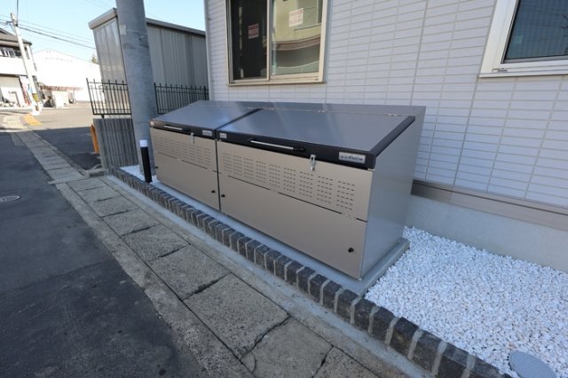拡大写真:エマーブルMグラン Ⅰ棟 1階102のその他共有部分